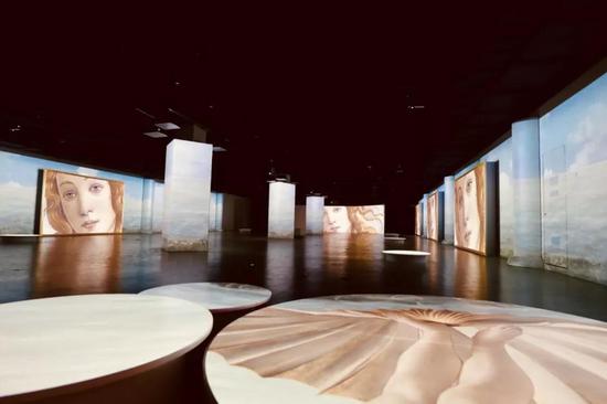 沉浸展厅现场图片