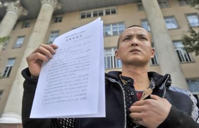 10月30日,法院判决陶先生承担30%的责任,他表示将继续上诉
